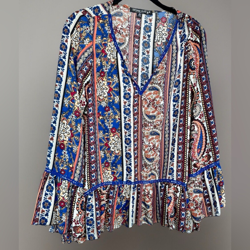 Living Doll V-Neck Pullover Long Bell Sleeve Top Multicolor Paisley/Floral XL